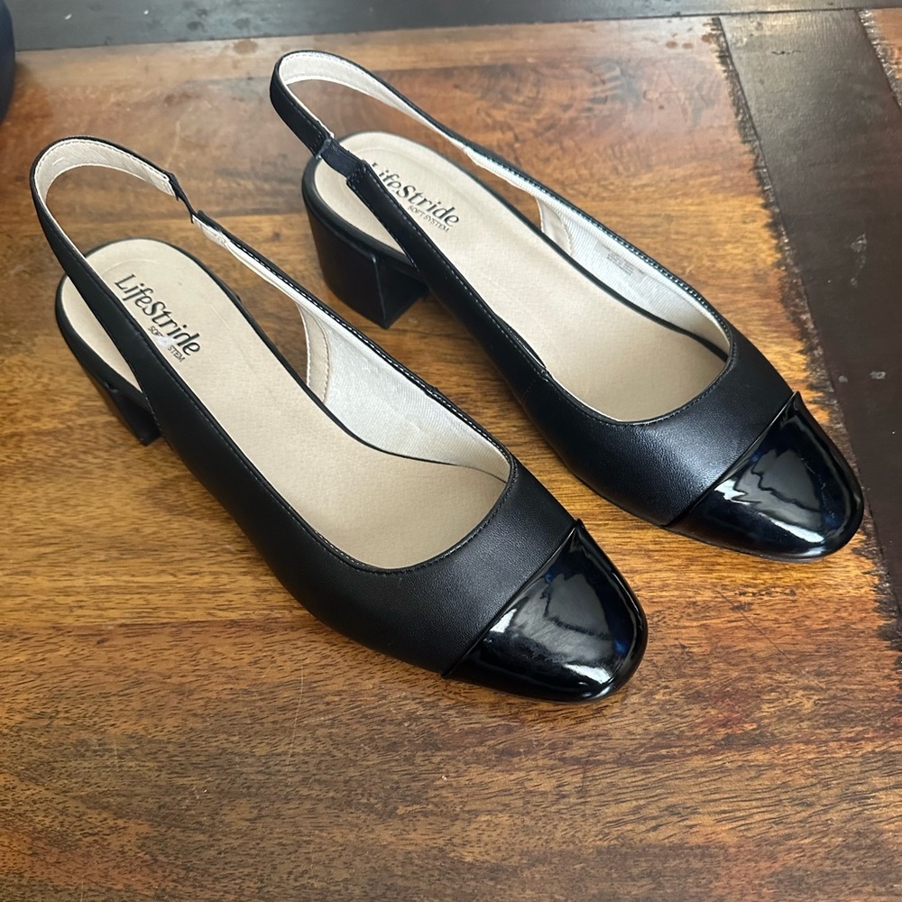 Lifestride 2” slingback shoes size 10 as new condition - Picture 1 of 10